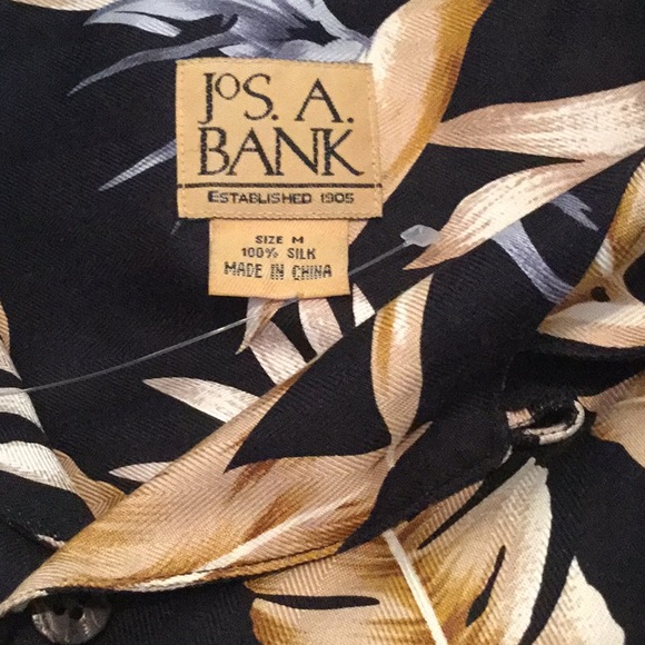 🌴NWOT Jos.A.Bank Mens Unisex Hawaiian Style Sz Med 100% Silk Shirt Must Have🌴 - Picture 9 of 10